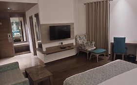 Ab Clarks Inn Jalandhar